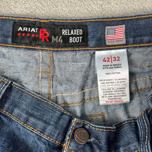 Ariat Jeans Mens Sz 42x32 M4 FR Relaxed Boot Cut Medium Wash Fire Resist Work - Picture 3 of 11